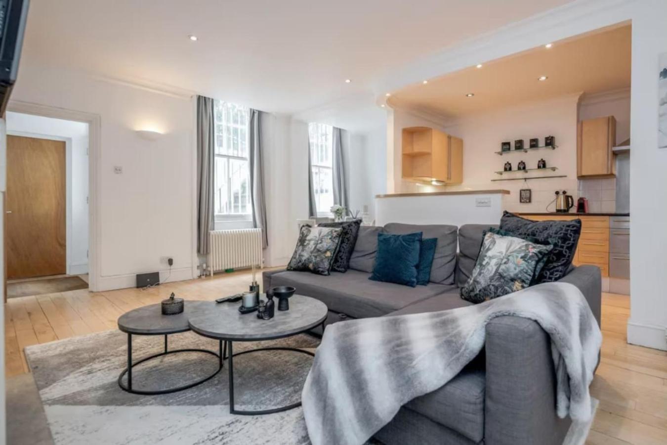 Modern 2-bed Flat In Earls Court Londres